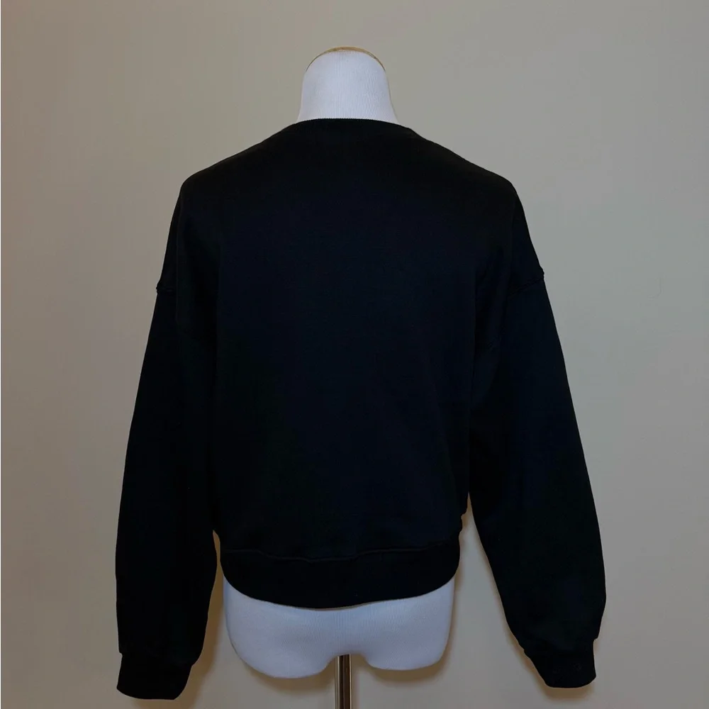 H&M divided black